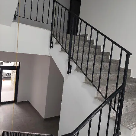 2 Mamaia Nord & Seaview Apartment Navodari